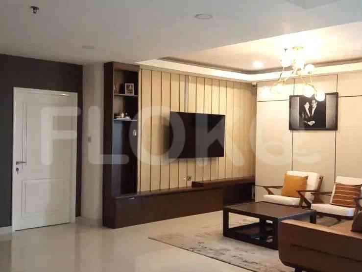 Dijual Apartemen 3 BR, Lantai 25, Luas 222 m2 di Karet Tengsin 4