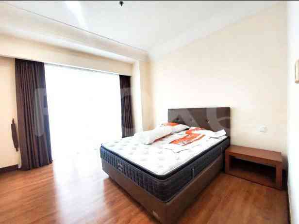 303 sqm, 13th floor, 3 BR apartment for sale in Gandaria 1