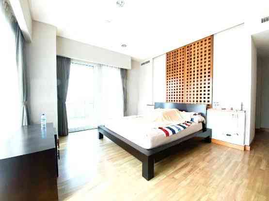 177 sqm, 10th floor, 2 BR apartment for sale in Gandaria 1