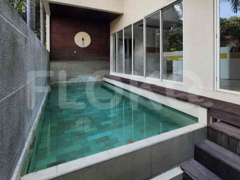 Dijual Rumah 4 BR, Luas 500 m2 di Cipete 6