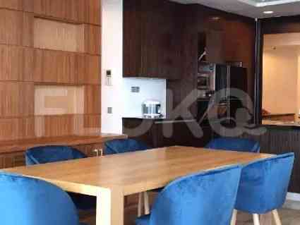 204 sqm, 28th floor, 3 BR apartment for sale in Mampang Prapatan 1