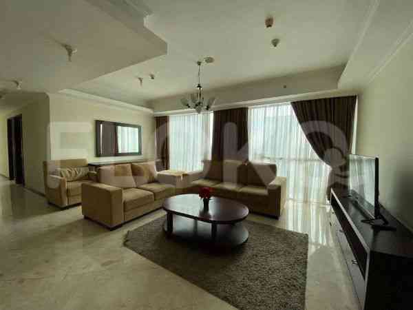 Dijual Apartemen 3 BR, Lantai 30, Luas 203 m2 di Kuningan 1