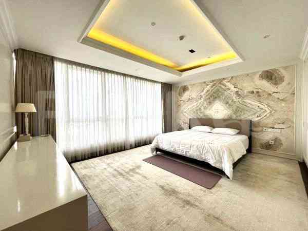 Dijual Apartemen 3 BR, Lantai 15, Luas 276 m2 di Kebayoran Lama 6