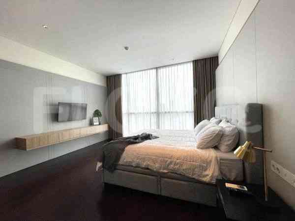 147 sqm, 12th floor, 2 BR apartment for sale in Tanah Abang 4