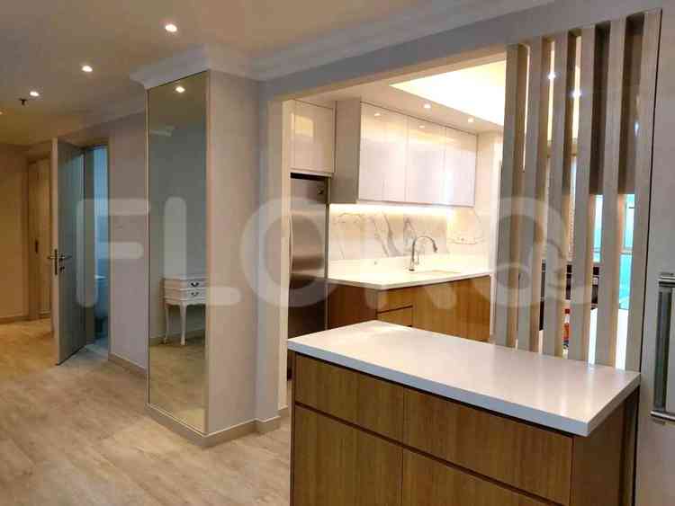 237 sqm, 6th floor, 4 BR apartment for sale in Gandaria 6