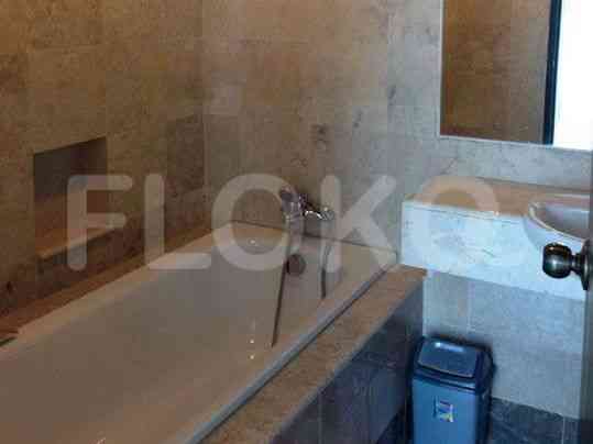 200 sqm, 30th floor, 3 BR apartment for sale in Kuningan 4