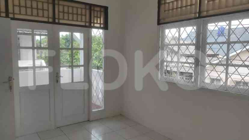 230 sqm, 4 BR house for rent in Sektor 9, Bintaro 2