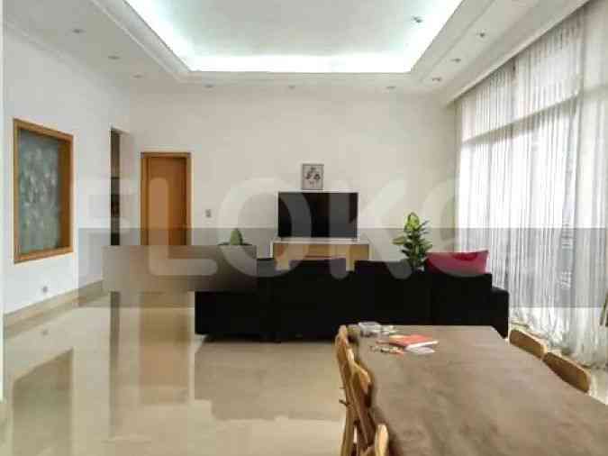 440 sqm, 27th floor, 4 BR apartment for sale in Setiabudi 2