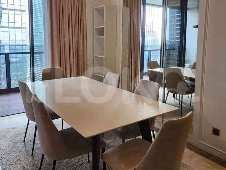 Dijual Apartemen 3 BR, Lantai 25, Luas 179 m2 di Senopati 3