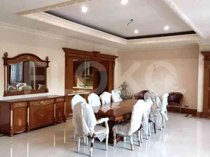 900 sqm, 10 BR house for sale in Jl. Metro Alam, Pondok Indah 1