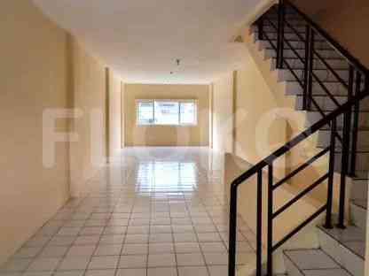 160 sqm, shophouse for rent in Veteran, Pejaten 3