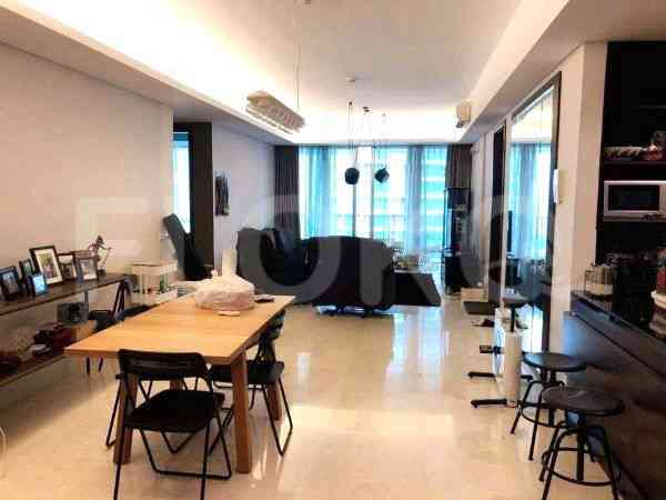 105 sqm, 28th floor, 3 BR apartment for sale in Mampang Prapatan 3