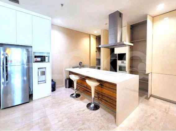 175 sqm, 29th floor, 2 BR apartment for sale in Gandaria 4