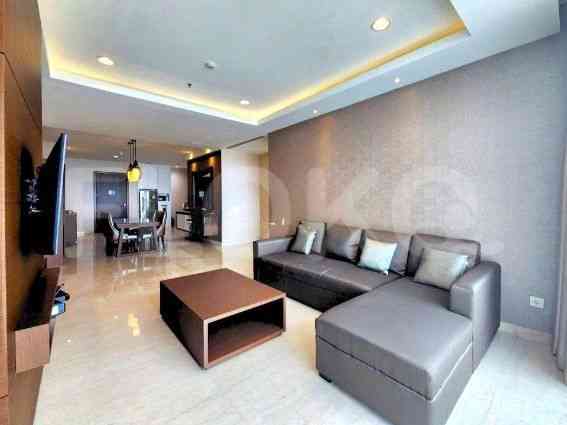 175 sqm, 29th floor, 2 BR apartment for sale in Gandaria 6