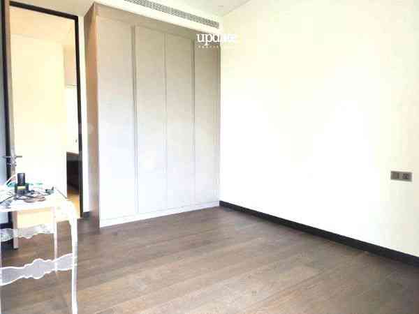 Dijual Apartemen 3 BR, Lantai 10, Luas 260 m2 di Kebon Sirih 5