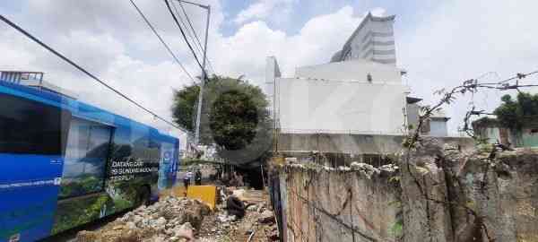 700 sqm, Land for Rent in Jalan Angkasa, Kemayoran 2