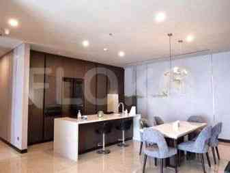 Dijual Apartemen 3 BR, Lantai 30, Luas 240 m2 di Kebon Sirih 2