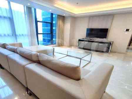 Dijual Apartemen 3 BR, Lantai 13, Luas 160 m2 di Casablanca 2