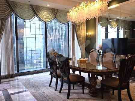 352 sqm, 15th floor, 4 BR apartment for sale in Kebayoran Baru 2