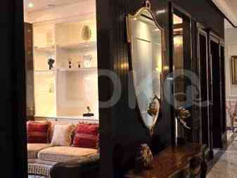 352 sqm, 15th floor, 4 BR apartment for sale in Kebayoran Baru 1