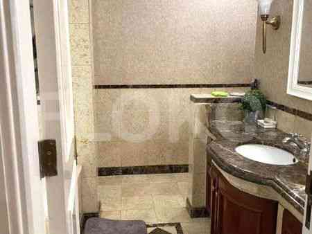 180 sqm, 12th floor, 3 BR apartment for sale in Tanah Abang 1