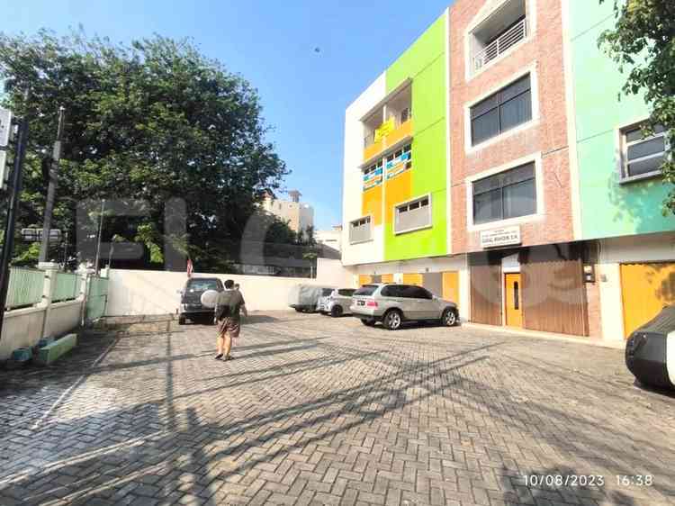 Dijual Ruko Luas 675 m2 di Tambak, Menteng 3