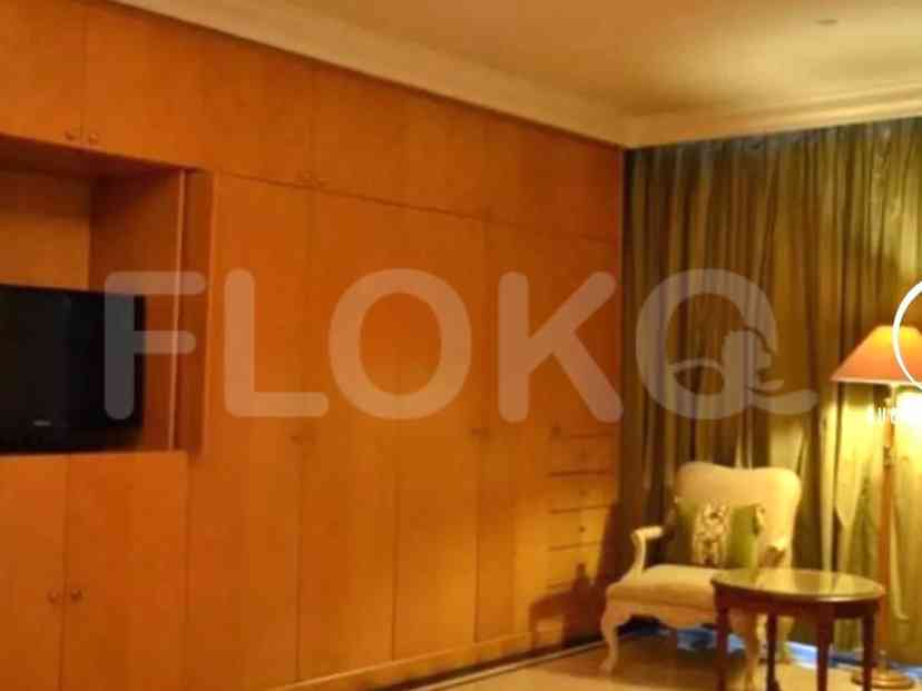 323 sqm, 10th floor, 3 BR apartment for sale in Setiabudi 6