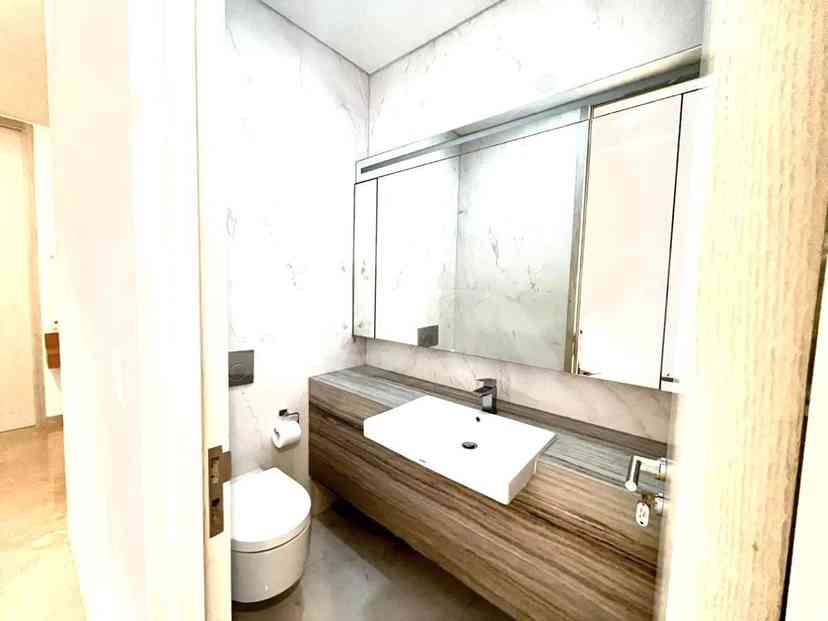 Dijual Apartemen 3 BR, Lantai 25, Luas 176 m2 di TB Simatupang 5