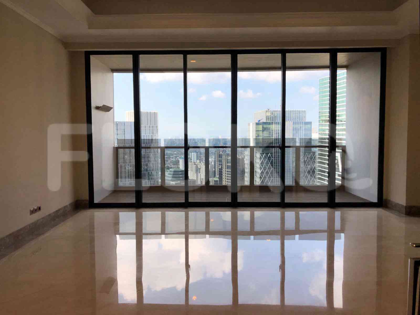 Dijual Apartemen 4 BR, Lantai 15, Luas 249 m2 di Senopati 3