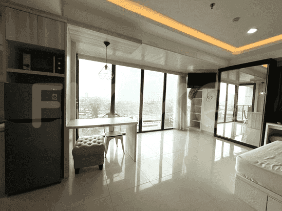 Dijual Apartemen 1 BR, Lantai 11, Luas 44 m2 di Pancoran 2