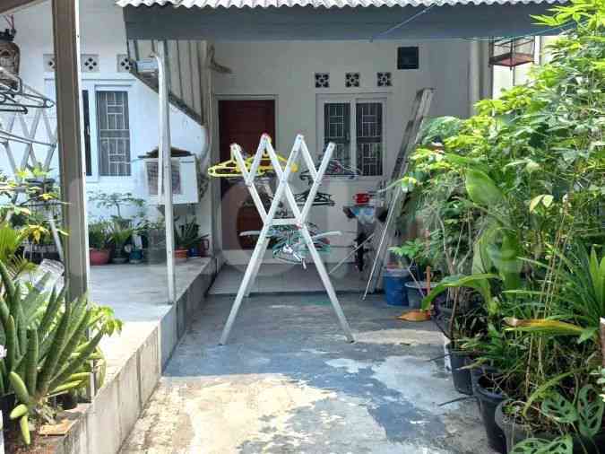 Dijual Rumah 7 BR, Luas 150 m2 di Jl. Tebet Barat 2D, Tebet 3