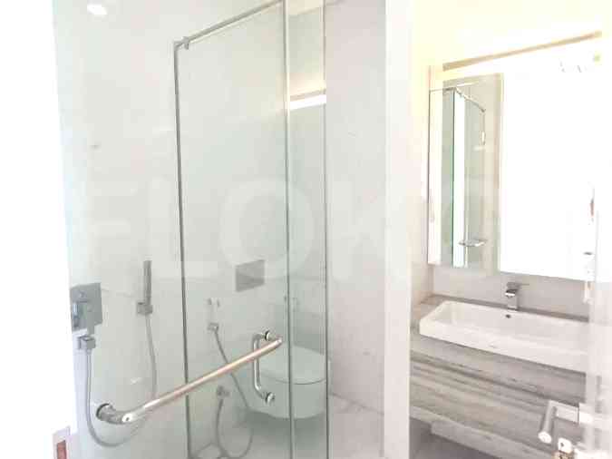 199 sqm, 30th floor, 3 BR apartment for sale in TB Simatupang 3