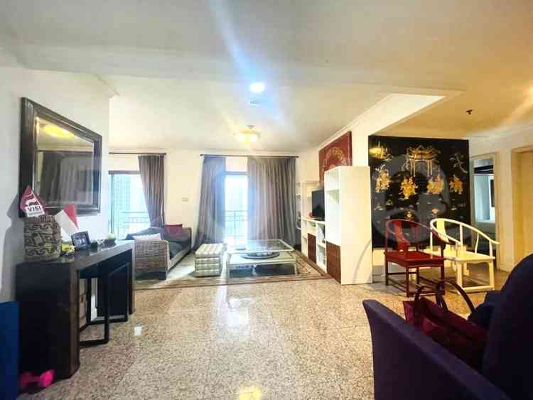 Dijual Apartemen 3 BR, Lantai 10, Luas 134 m2 di Karet Tengsin 6