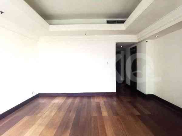 Dijual Apartemen 2 BR, Lantai 8, Luas 149 m2 di Kebayoran Baru 7