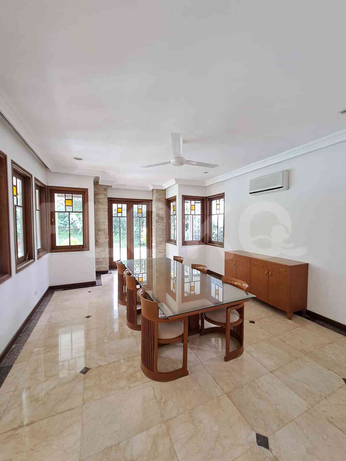 Disewakan Rumah 5 BR, Luas 600 m2 di Lebak Bulus, Jakarta Selatan, Ciputat 2