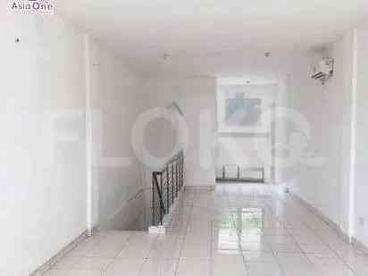 120 sqm, shophouse for rent in Kota Wisata, Bogor 4