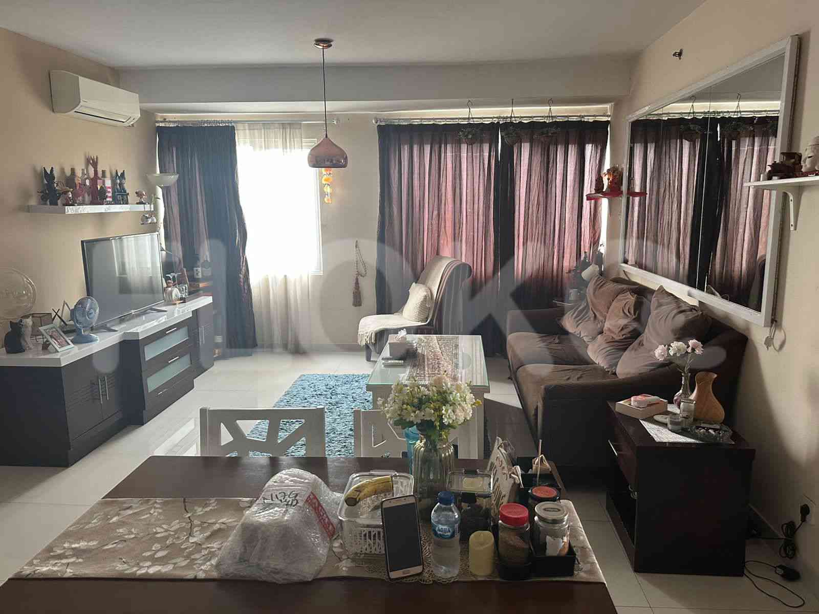 Dijual Apartemen 2 BR, Lantai 17, Luas 64 m2 di Kuningan 9