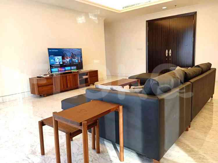 Dijual Apartemen 4 BR, Lantai 20, Luas 288 m2 di Simprug 3