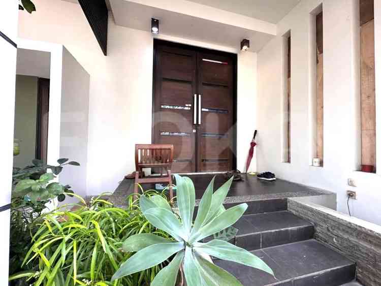 250 sqm, 5 BR house for sale in Jl. Bona Vista Raya, Lebak Bulus 2