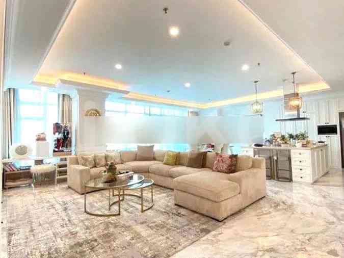 Dijual Apartemen 3 BR, Lantai 33, Luas 320 m2 di Cipete 2