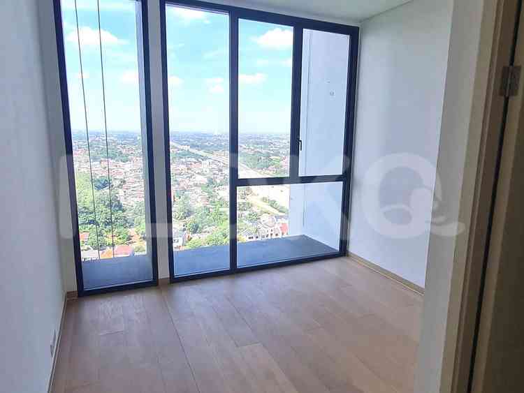 176 sqm, 16th floor, 4 BR apartment for sale in TB Simatupang 4