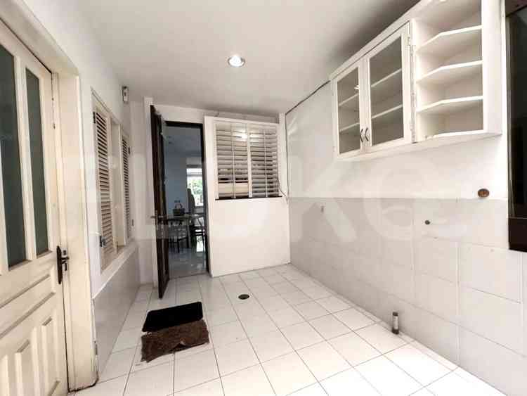 300 sqm, 3 BR house for sale in Jl. Pinang Kuningan IX, Pondok Indah 10