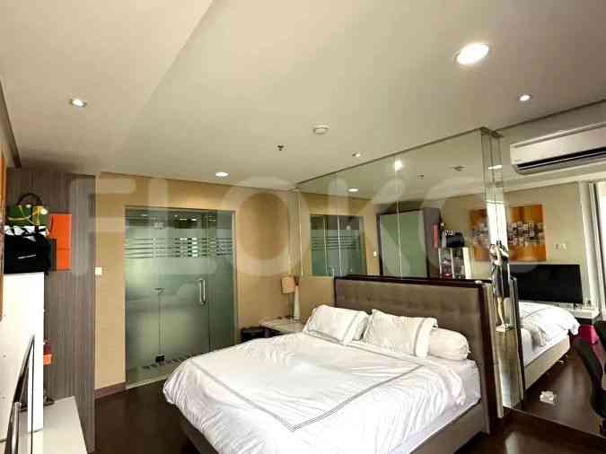 Dijual Apartemen 1 BR, Lantai 10, Luas 62 m2 di Mampang Prapatan 7