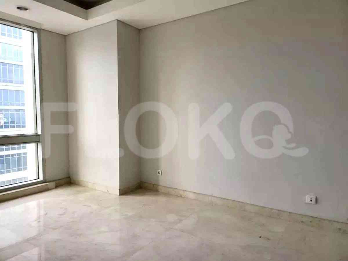 147 sqm, 20th floor, 3 BR apartment for sale in Setiabudi 3