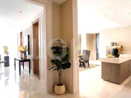 460 sqm, 1st floor, 4 BR apartment for sale in Setiabudi 3