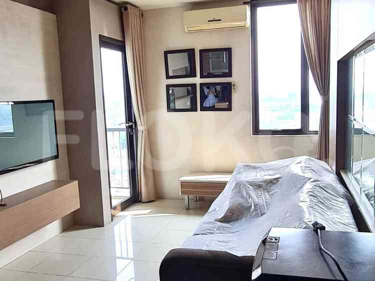 77 sqm, 5th floor, 3 BR apartment for sale in Tebet 5