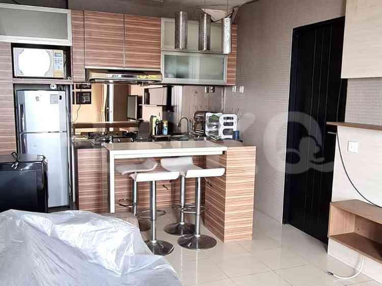 77 sqm, 5th floor, 3 BR apartment for sale in Tebet 2