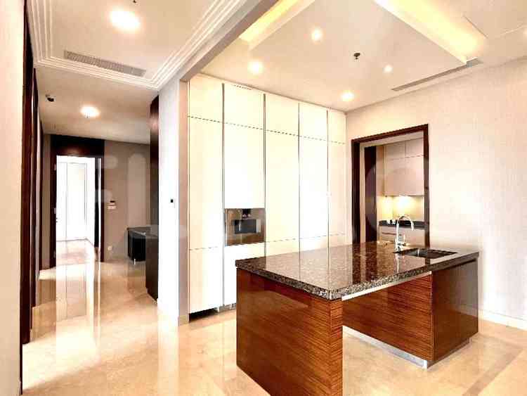 363 sqm, 37th floor, 4 BR apartment for sale in Sudirman 3