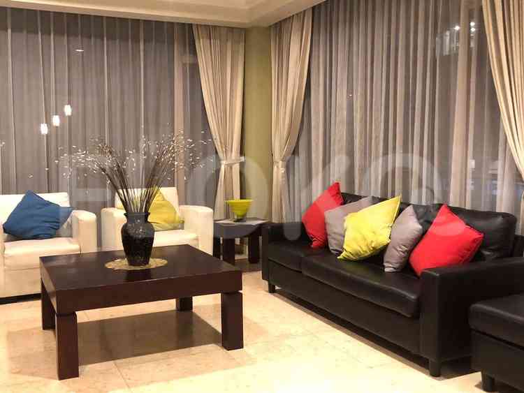 Dijual Apartemen 4 BR, Lantai 8, Luas 173 m2 di Tanah Abang 3