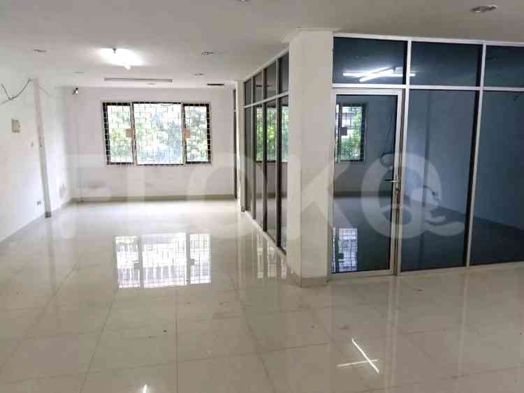 448 sqm, shophouse for sale in Krekot, Pasar Baru 3